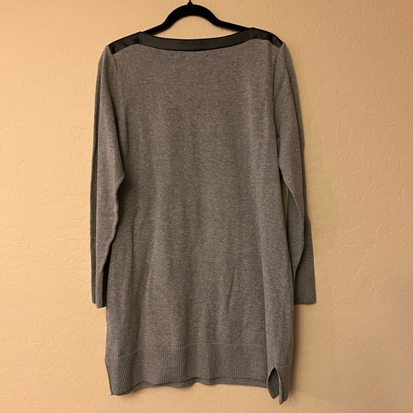 Jeanne Pierre Grey Knit Sweater Dress/Tunic w/Faux Leather Accents - Picture 11 of 12